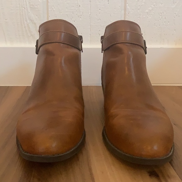 Excellent Condition - American Eagle Booties - Picture 2 of 9